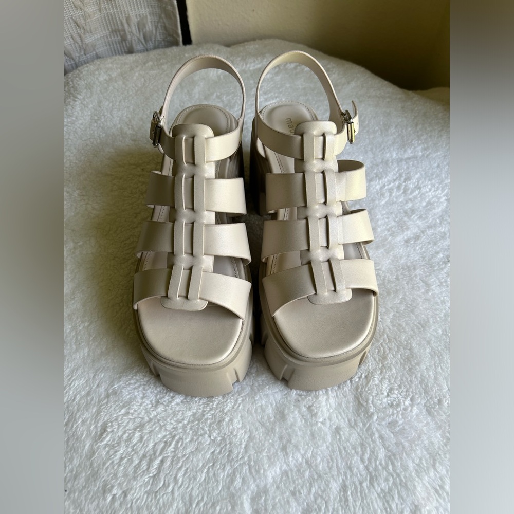 Madden Girl Platform Sandal Galaxy Off White Size 7 Women’s Chunky Summer